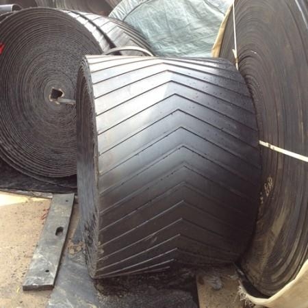 Băng Tải Cao Su gân V