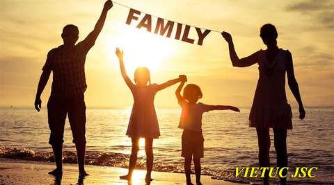 Mẹo nhỏ sử dụng tinh dầu thiên nhiên trong gia đình