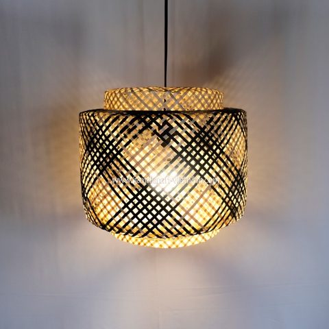 Chao đèn 3 tầng caro đen