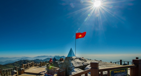 SA PA - ĐỈNH FANSIPAN - CẦU KÍNH RỒNG MÂY - BẢN CÁT CÁT, Khách sạn 4*