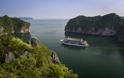 HÀ NỘI - VỊNH LAN HẠ - DU THUYỀN DORA 5*