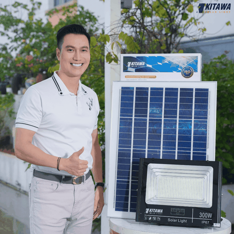Diễn viên Việt Anh “Người Phán Xử” tin dùng đèn năng lượng mặt trời KITAWA
