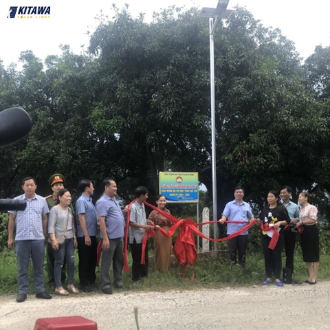 KITAWA đồng hành cùng đoàn thanh niên lắp đặt 200 đèn đường năng lượng mặt trời tại xã Cam Hải Đông