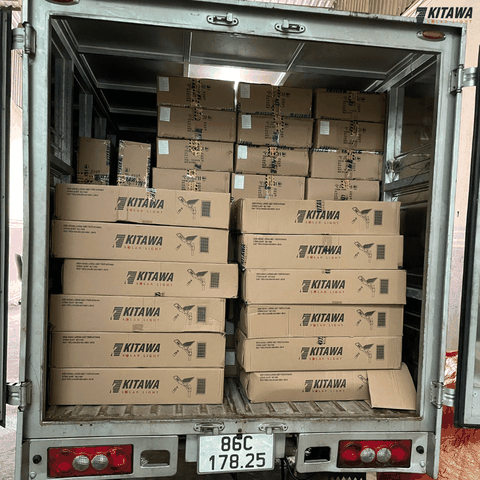 KITAWA giao 200 đèn đường năng lượng 300W cho UBND xã Vĩnh Lợi, Sóc Trăng