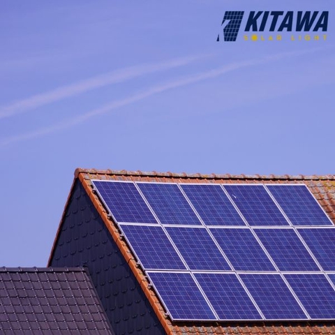 Bảng giá lắp điện năng lượng mặt trời áp mái mới nhất 2025