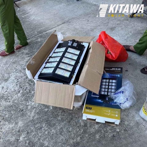 KITAWA triển khai lắp đèn năng lượng cho đồn công an