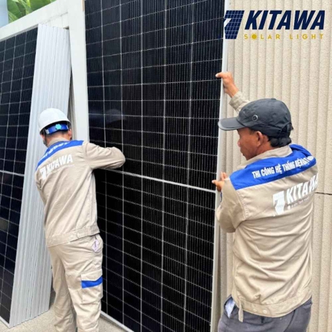 Thi công lắp đặt điện mặt trời hòa lưới 15kWp cho hộ gia đình anh Vũ