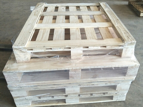 Pallet kê hàng trong kho