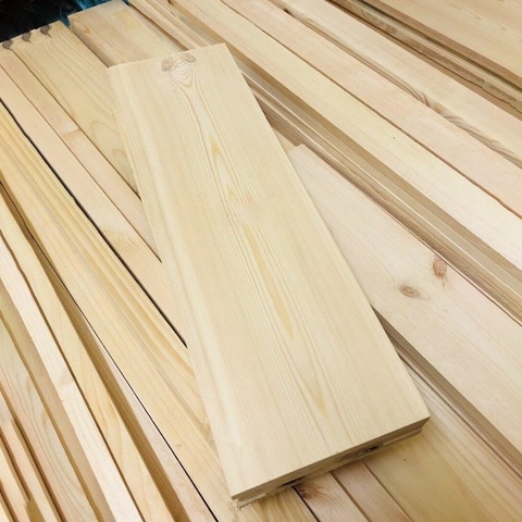 ĐỐ PALLET 35mm x 45mm DÀI 130cm BÀO 4 MẶT
