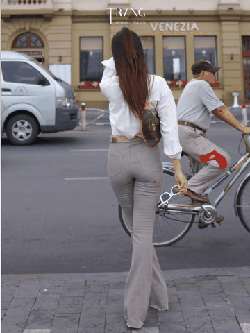 JAN HIGH WAIST GREY FLARE TROUSERS - QUẦN JEANS JAN XÁM ỐNG LOE LƯNG CAO CO GIÃN