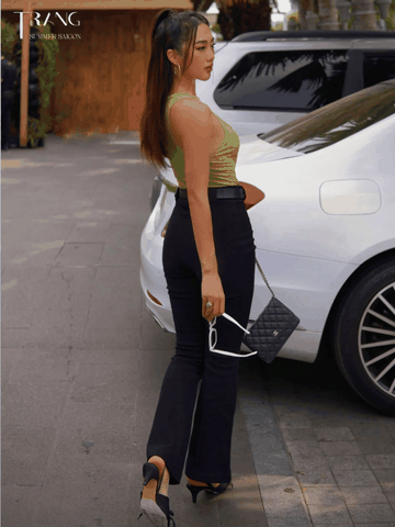 MONA CLASSIC HIGH WAIST DENIM FLARE TROUSERS - QUẦN JEANS ỐNG LOE CỔ ĐIỂN