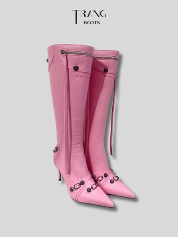 KNEE BOOTS MŨI NHỌN ĐÍNH ĐÁ CÁ TÍNH MÀU HỒNG