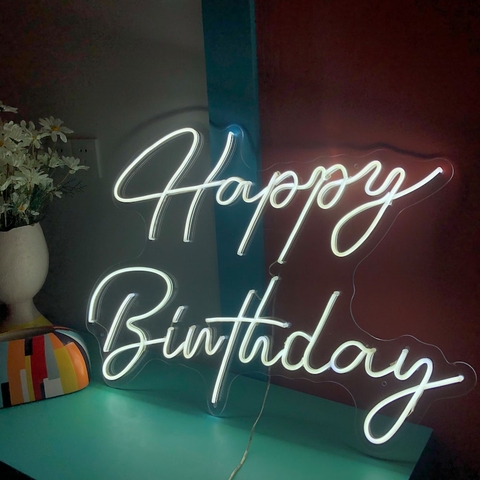 Tại sao nên dùng đèn Led Neon Sign trang trí tiệc sinh nhật