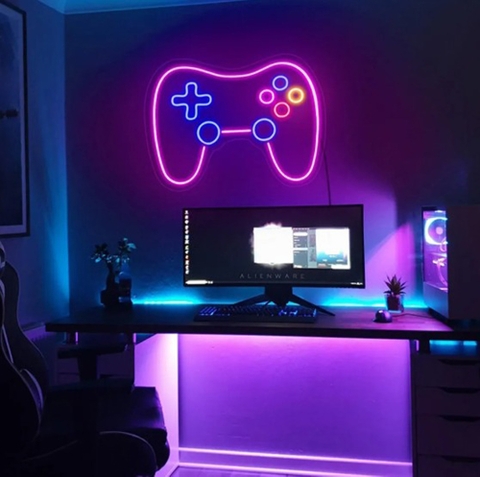 Đèn LED neon thiết kế bàn chơi game