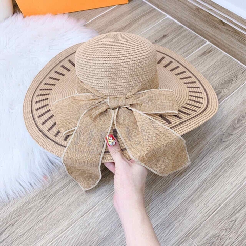 MŨ CÓI NƠ ĐI BIỂN XINH XẮN