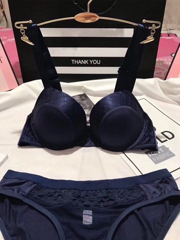 BỘ ĐỒ LÓT VICKY VIỀN CAO CẤP #12408