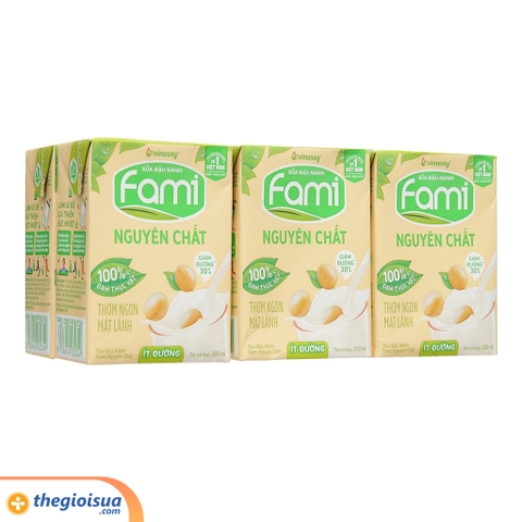 Sữa đậu nành Fami nguyên chất ít đường 6x200ml - thùng 6 lốc