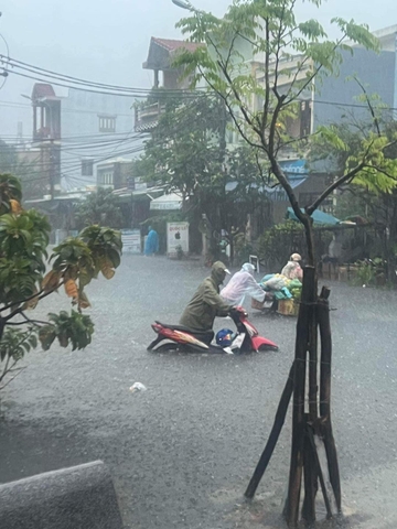 Vì sao Đà Nẵng ngập 'chưa từng thấy'?