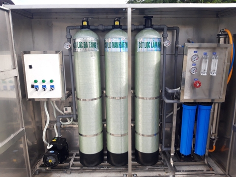 Lắp đặt hệ thống lọc nước uống RO tổng công suất 250-300 lít/h điện lực Cẩm Lệ, Đà Nẵng.