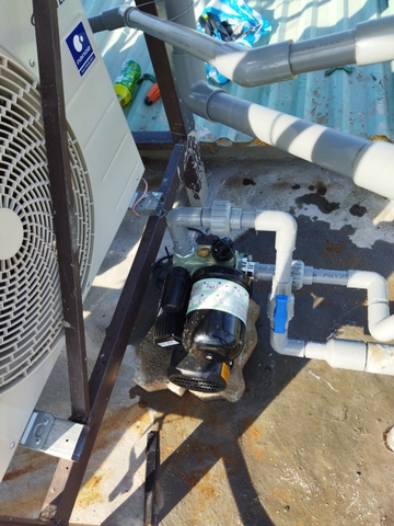 Khởi động tuần mới với dàn bơm nước Đức Trân