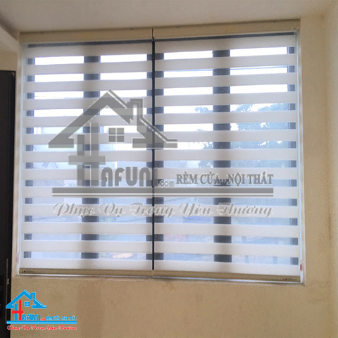 Các Mẫu Rèm Cầu Vồng Cao Cấp RCV0018