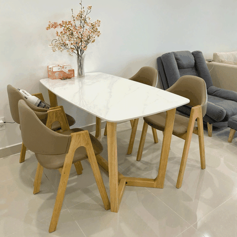 SỰ KẾT HỢP BÀN ĂN CHÂN CONCORDE VÀ GHẾ GỖ