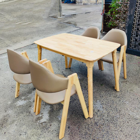 Bộ bàn ăn Chữ A 1m2 + 4 ghế