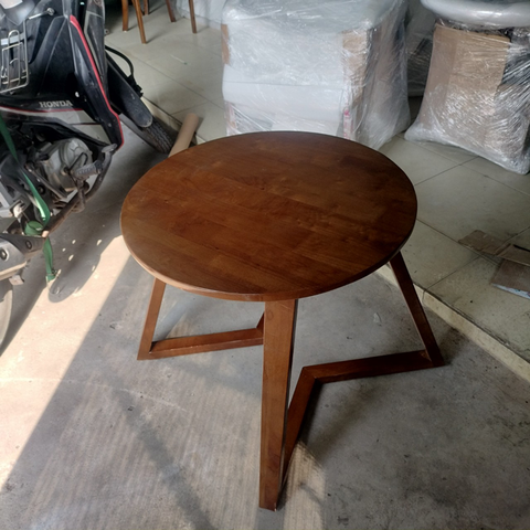 Bàn trà Chân Chữ V mặt tròn