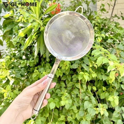 Vợt Lọc Inox 304 – Lưới Mịn, Cán Dài, Bền Sạch An Toàn – GHA014