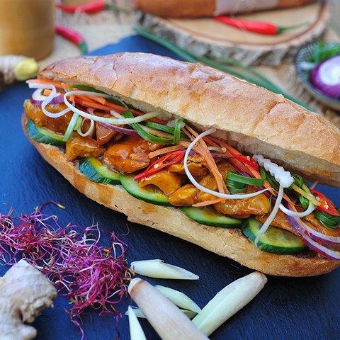 Bánh mì gà
