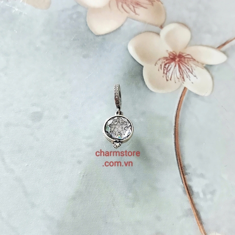 CHARM TREO ĐÔI TRÒN SAO MAY MẮN ĐÁ TRẮNG