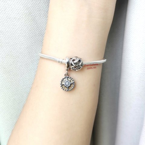 VÒNG CHARM MẶT TRỜI TÌNH YÊU ĐÁ TRẮNG
