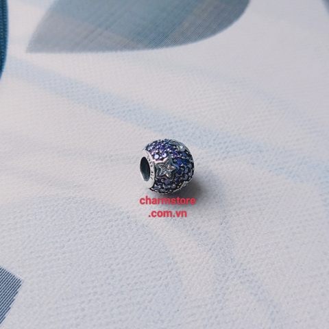Charm 0017