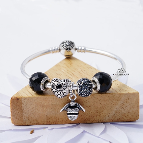 VÒNG CHARM TREO CON ONG BẠC