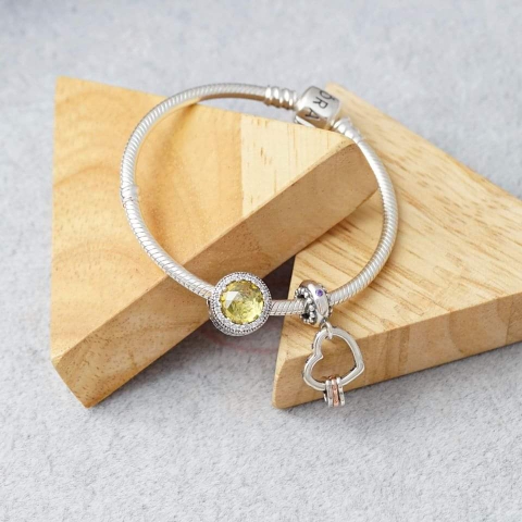 VÒNG CHARM MỆNH THỔ TREO TIM