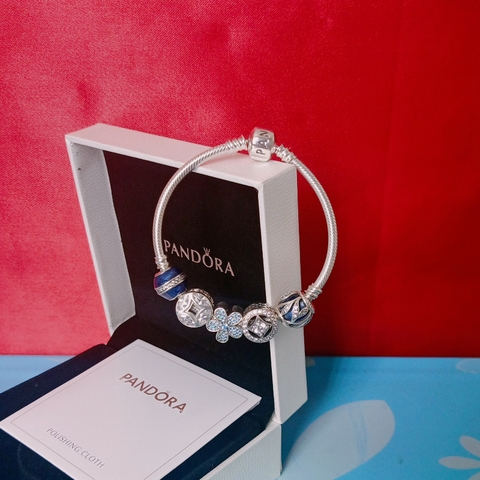 VÒNG CHARM HOA KIM TIỀN