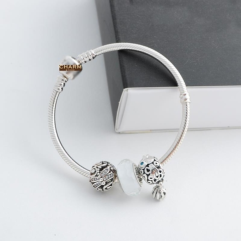 VÒNG CHARM CÁ MẮT XANH LƠ