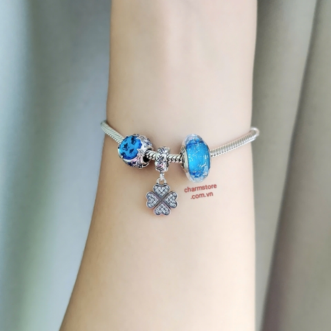 VÒNG CHARM MỆNH THỦY TRÒN SAO MM MIX CỎ 4 LÁ TRẮNG