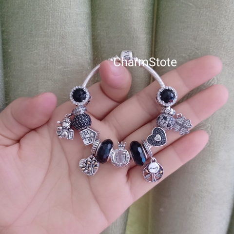 VÒNG CHARM CUỘC SỐNG ĐÁ ĐEN ĐÁ TRẮNG