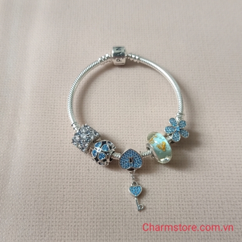VÒNG CHARM CỎ MAY MẮN MIX TIM TREO CHÌA KHÓA ĐÁ XANH LƠ