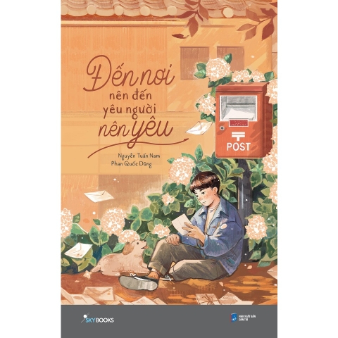 Sách - Đến Nơi Nên Đến, Yêu Người Nên Yêu