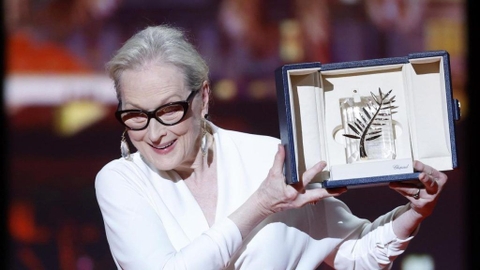 Liên hoan phim Cannes 2024: Meryl Streep nhận cúp Cành cọ vàng đầy danh giá!