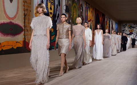 Christian Dior và câu chuyện về mùa Spring Haute Couture 2022!