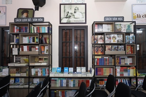 Cải tạo nhà văn hóa thôn thành thư viện để phát triển văn hóa đọc