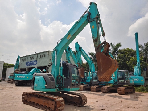 Kobelco SK135SR-1ES (2007) và Kobelco SK120 – Lựa chọn tối ưu cho công trình vừa và nhỏ
