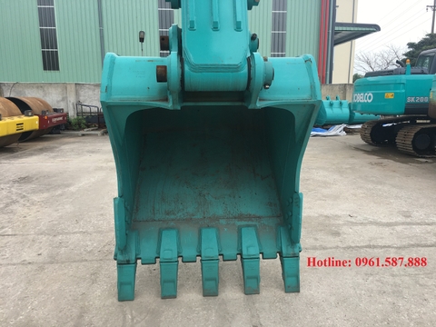 Máy xúc đào Kobelco SK330-10 (Gầu 1.6 m3)