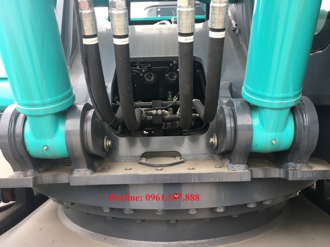 Máy xúc đào Kobelco SK330-10 (Phần Quay Toa)