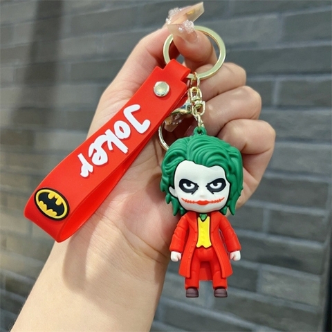 Móc Khóa Joker dáng đứng chibi áo đỏ siêu dễ thương . Dây móc dài : 10cm - Mô Hình Cao : 6cm - Nặng 50gram - K75-T4-S9