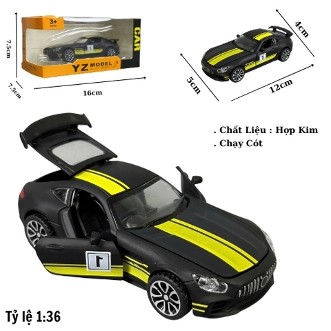 Mô Hình Xe mẹc đen kẻ vàng tỉ lệ 1:36 Hợp kim có thể mở cửa - bánh sau chạy cót - Dài 12cm - rộng 5cm - cao 4cm - nặng : 300gram - FULL BOX : box màu SKU : oto485b- K64-T2-S5
