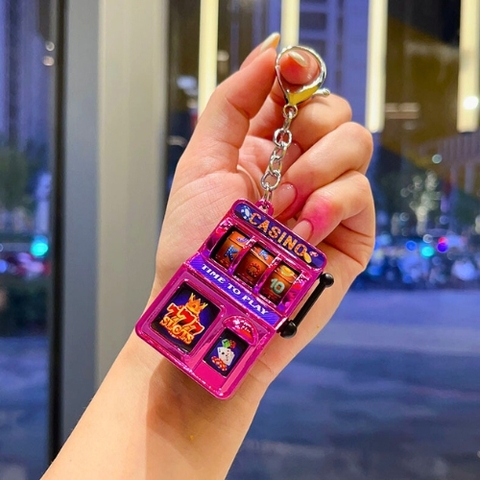 Móc Khóa Máy Quay Thưởng Màu hồng 777 . Dài 11cm , Rộng 3.5cm - Nặng 50gram - SKU : moc284g K76-T6-S10